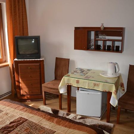Pokoje Goscinne Bartek Iwonicz-Zdrój Extérieur photo