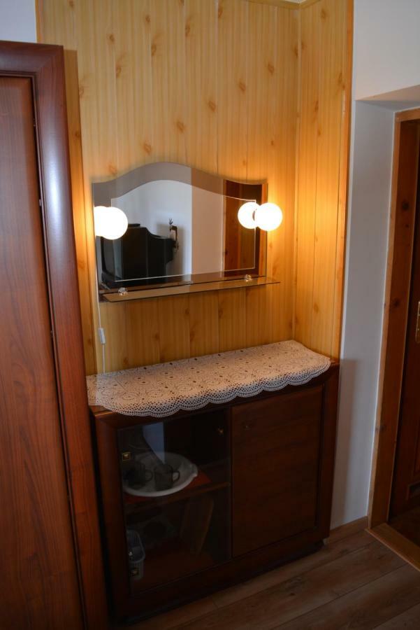 Pokoje Goscinne Bartek Iwonicz-Zdrój Extérieur photo