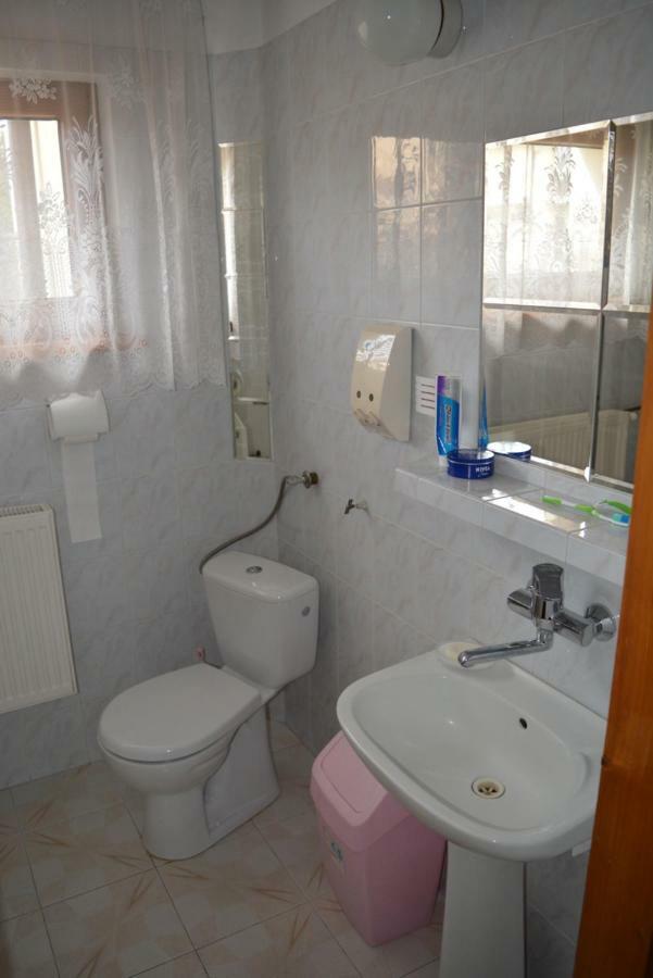 Pokoje Goscinne Bartek Iwonicz-Zdrój Extérieur photo